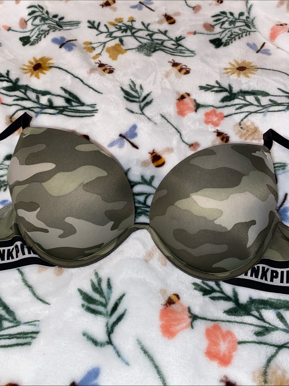 PINK Victoria's Secret Olive Green Camo Push-Up Bra